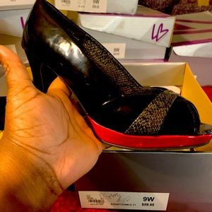 Lane Bryant Heels NWT (9w)